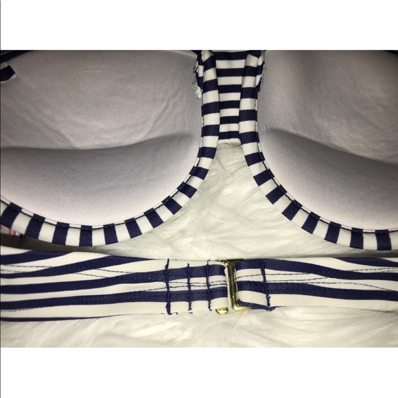 Xhilaration bikini top - Picture 3 of 4